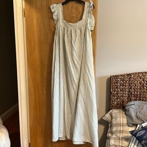 Sage and cream women’s summer dress size XL